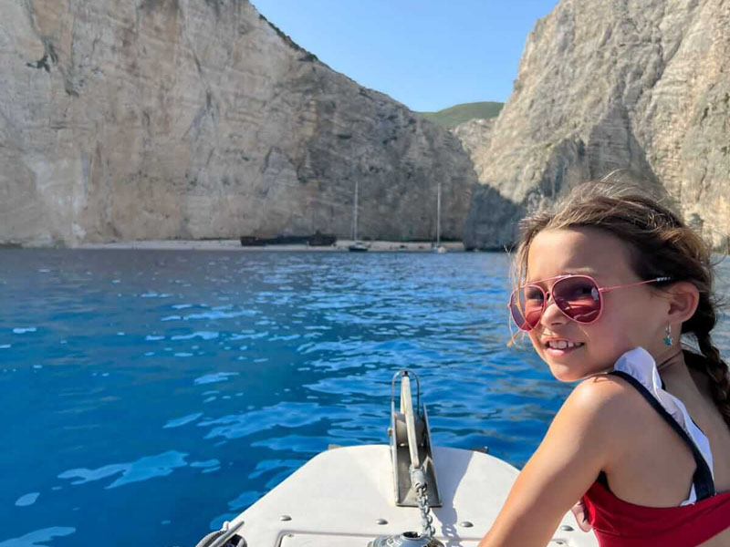 shipwreck blue caves zakynthos tour