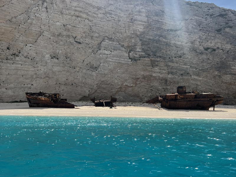 shipwreck blue caves zakynthos tour