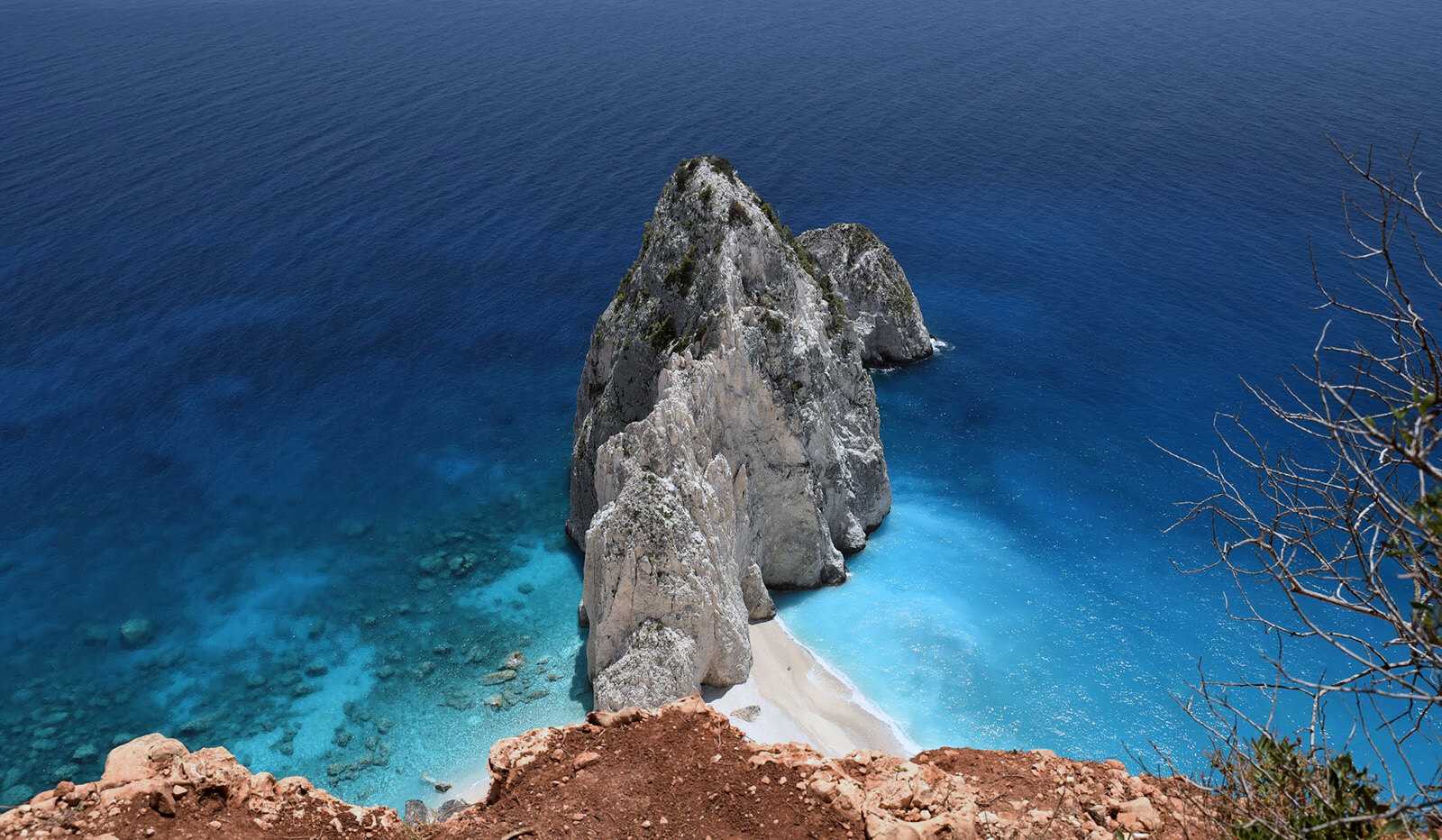 marathonisi keri caves zante cruise